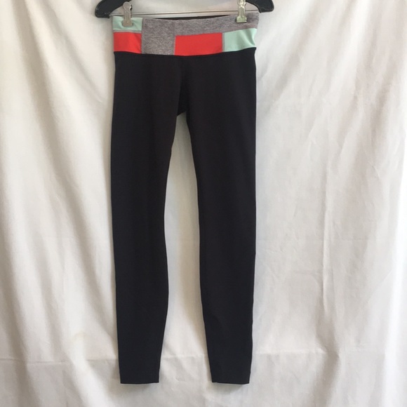 lululemon athletica Pants - Lululemon leggings as is size 6